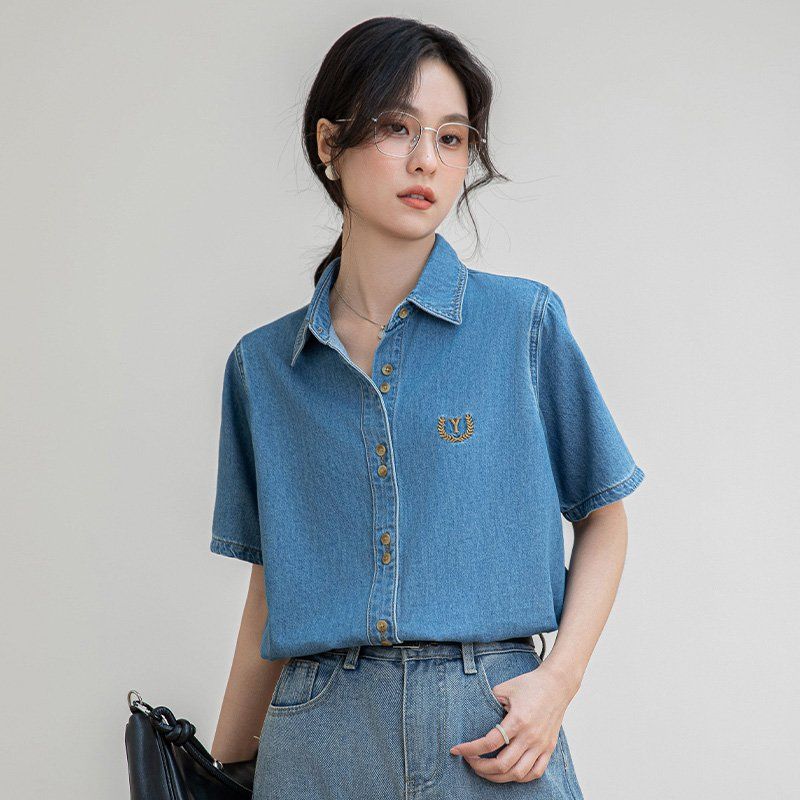 여름 간절기 여성 약간 루즈핏 얇은 데님 반팔 자수 카라 셔츠 데일리 블라우스 블루 - 상세 이미지 2