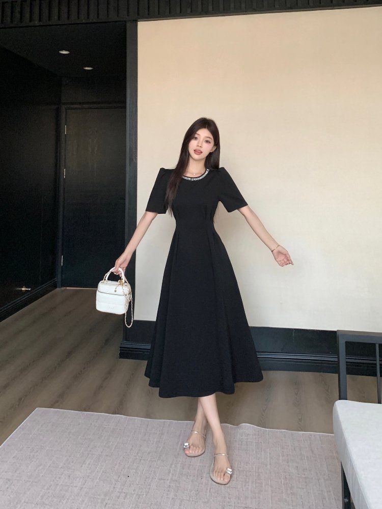 여름 빅사이즈 여성 비즈 라운드넥 퍼프소매 나비패턴 A라인 롱원피스 데일리 바캉스룩 블랙 - 상세 이미지 4