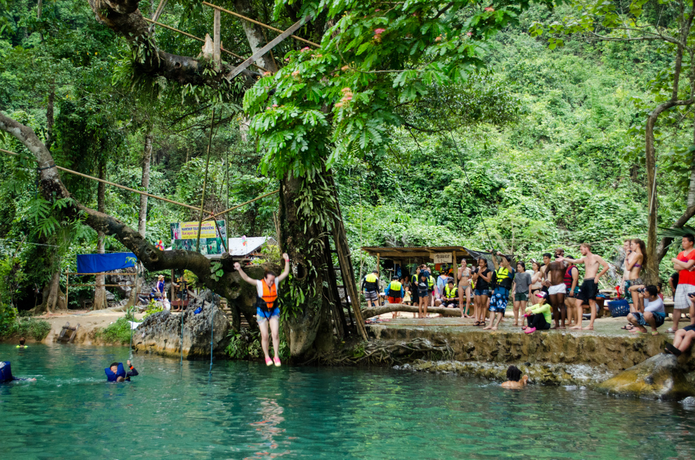 방비엥 원데이투어 짚라인 동굴튜빙 카약킹 블루라군1 체험