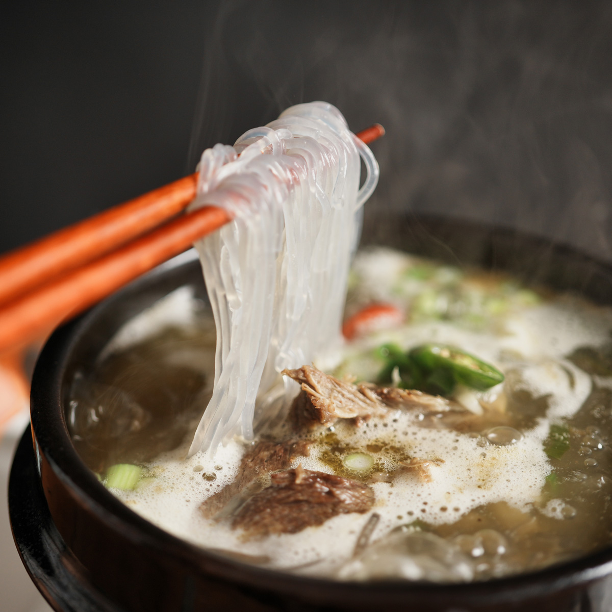 진한국물 선비찬 프리미엄 갈비탕 600g X 4팩 (+돌돌이당면) - 상세 이미지 2