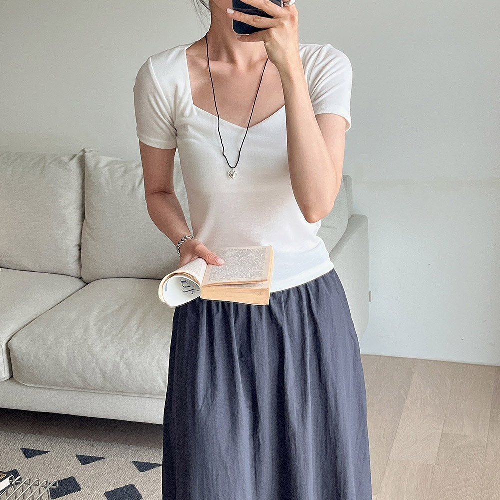 찰랑 기본 스퀘어넥티 여자 반팔티 하트넥 레이온 스판 여름 여성 티셔츠 흰 블랙 - 상세 이미지 5