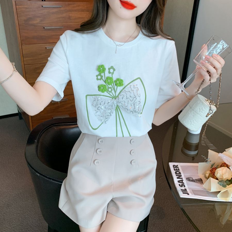 여름 여성 라운드넥 플라워 리본 스팽글 반팔 티셔츠 입체장식 데일리룩 화이트 - 상세 이미지 3