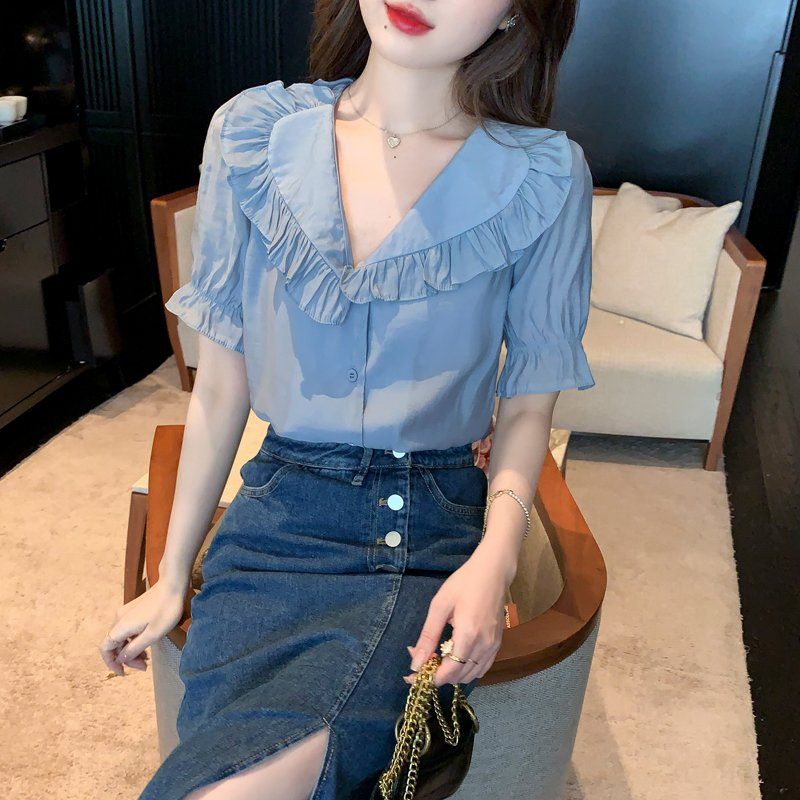 여름 여성 V넥 러플 카라 벨소매 반팔 블라우스 하늘하늘 데일리룩 상의 블루 - 상세 이미지 2