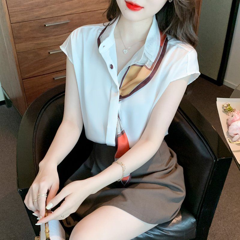 여름 여성 스카프 포인트 캡소매 블라우스 카라넥 앞단추 오피스룩 상의 화이트 - 상세 이미지 5