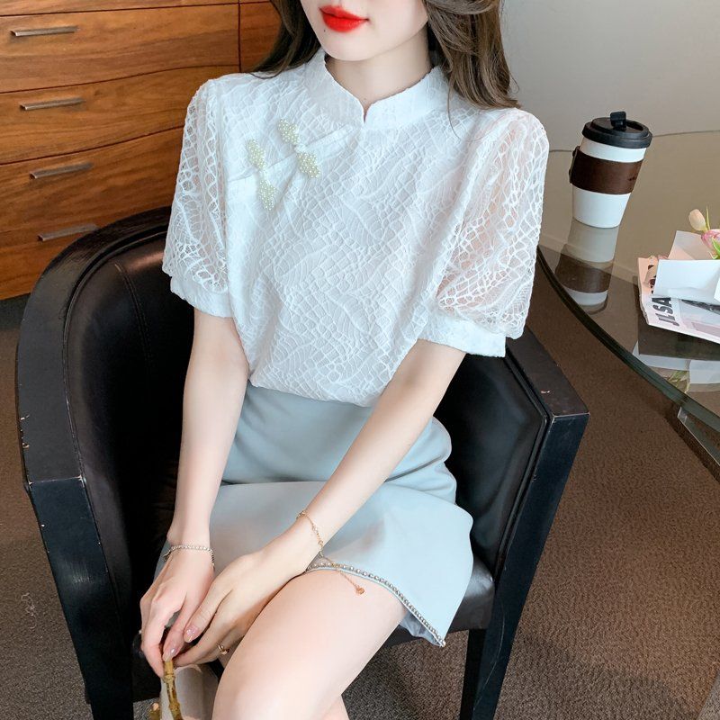 여름 여성 차이나카라 레이스 반팔 블라우스 진주 장식 오피스룩 상의 화이트 - 상품 이미지