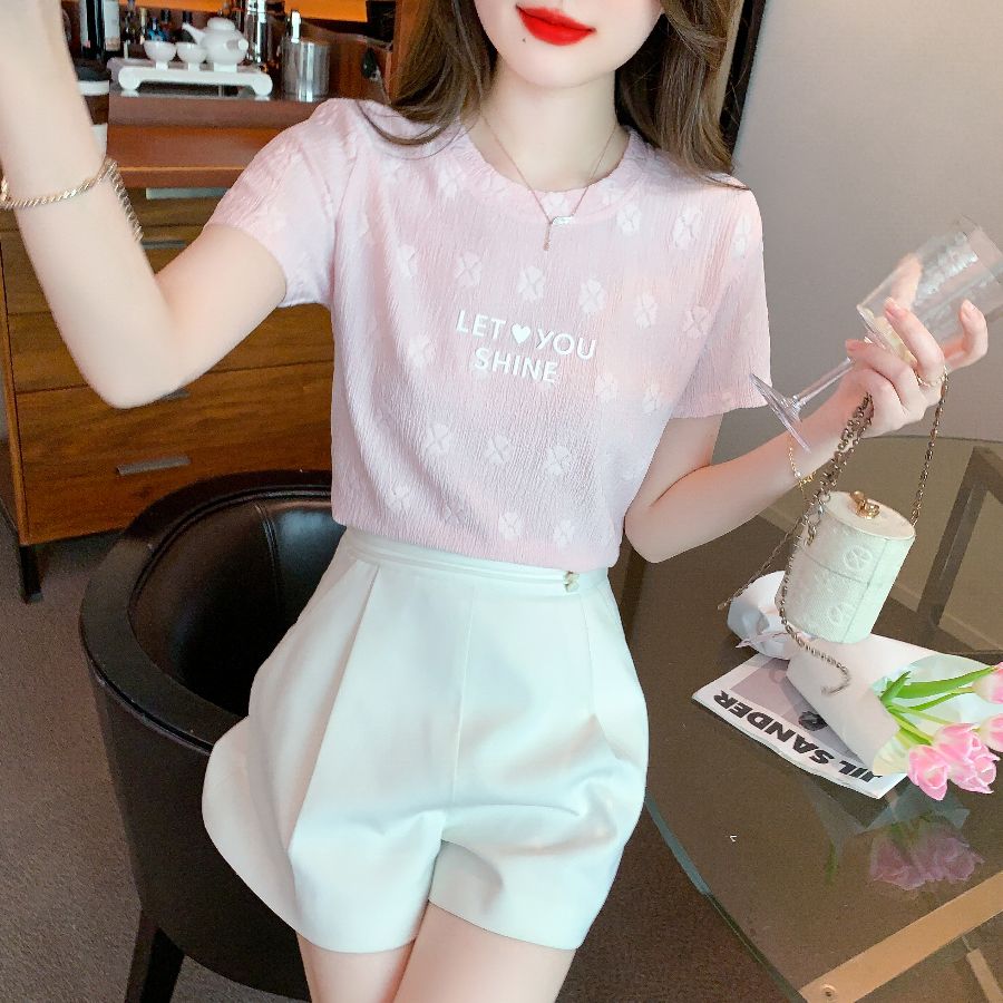 여름 여성 라운드넥 클로버 레터링 반팔 면 티셔츠 자가드 데일리룩 핑크 - 상품 이미지
