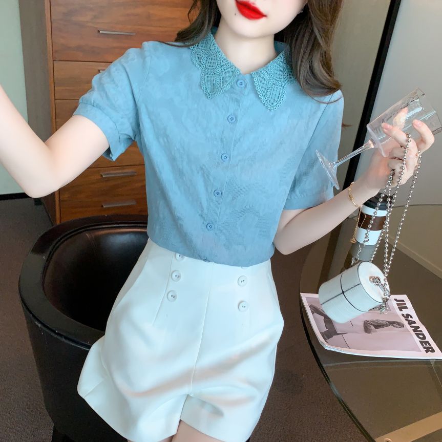 여름 여성 레이스카라 자가드 퍼프소매 반팔 블라우스 데일리룩 오피스룩 블루 - 메인 이미지