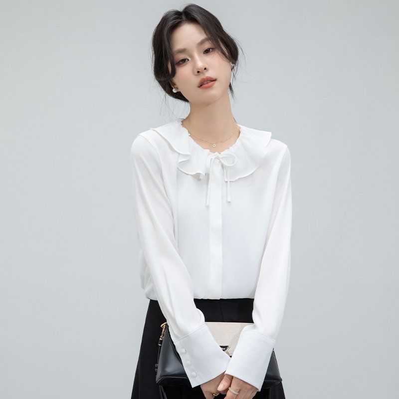 봄 가을 여성 러플 리본 카라 버튼 블라우스 긴팔 셔츠 기본핏 폴리 데일리 오피스룩 화이트 - 상세 이미지 3