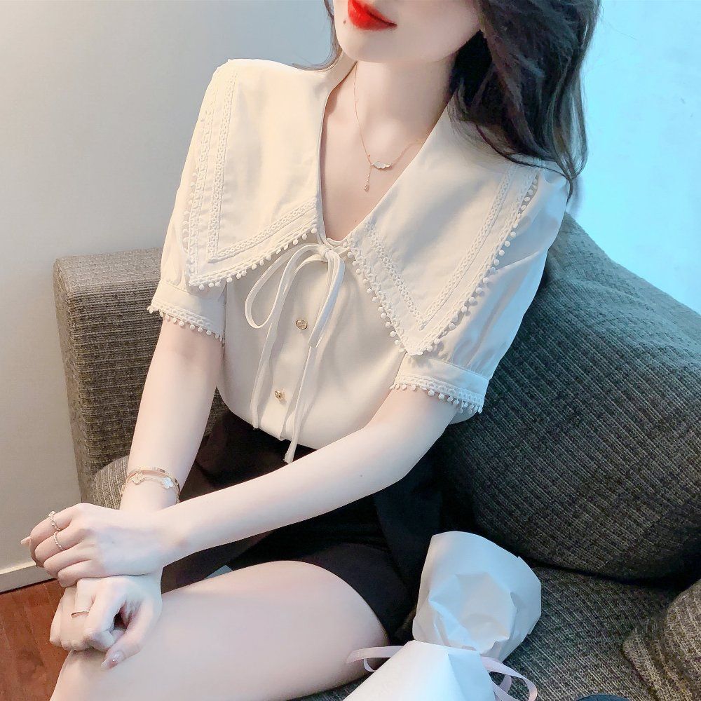 여름 여성 V넥 폼폼 빅카라 리본 반팔 블라우스 퍼프소매 데일리룩 아이보리 - 상품 이미지