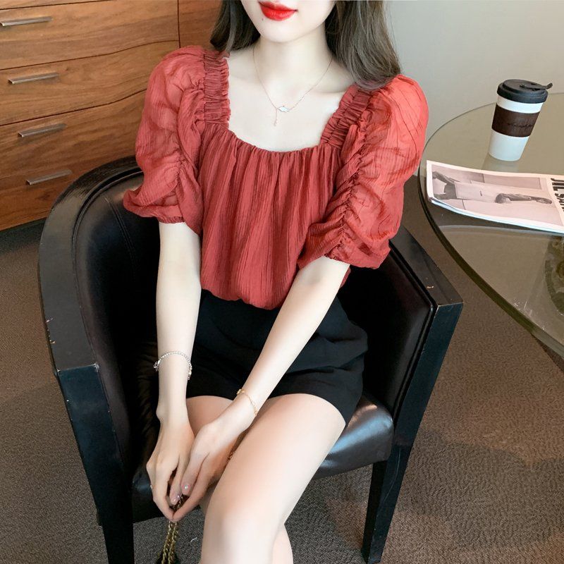 여름 여성 스퀘어넥 셔링 퍼프소매 반팔 블라우스 데일리룩 로맨틱 상의 레드 - 상세 이미지 2