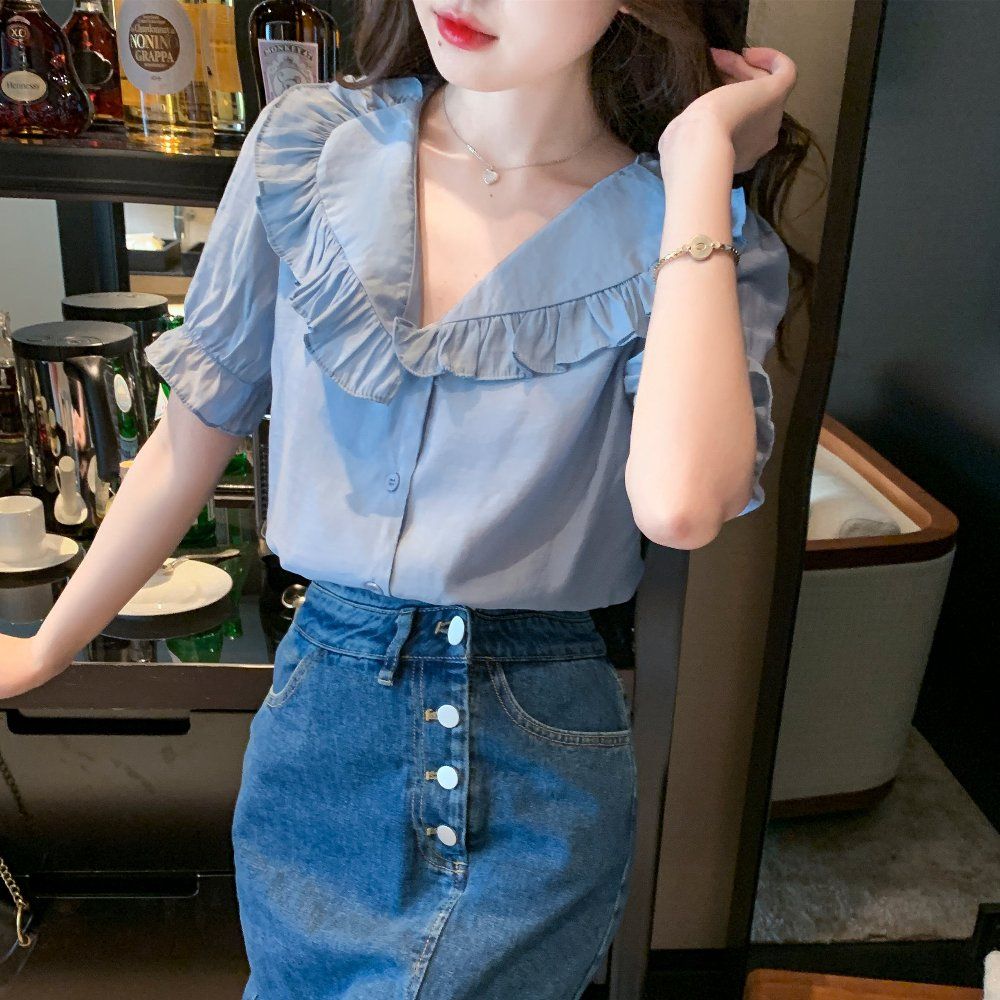 여름 여성 V넥 러플 카라 벨소매 반팔 블라우스 하늘하늘 데일리룩 상의 블루 - 상세 이미지 5