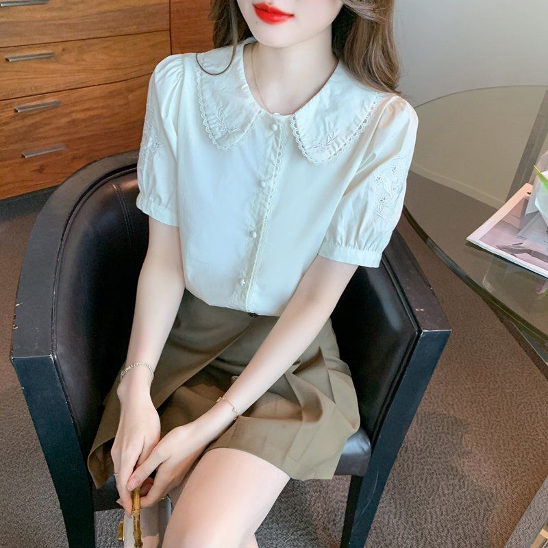여름 여성 빅카라 자수 펀칭 퍼프소매 반팔 블라우스 데일리룩 아이보리 - 상세 이미지 2
