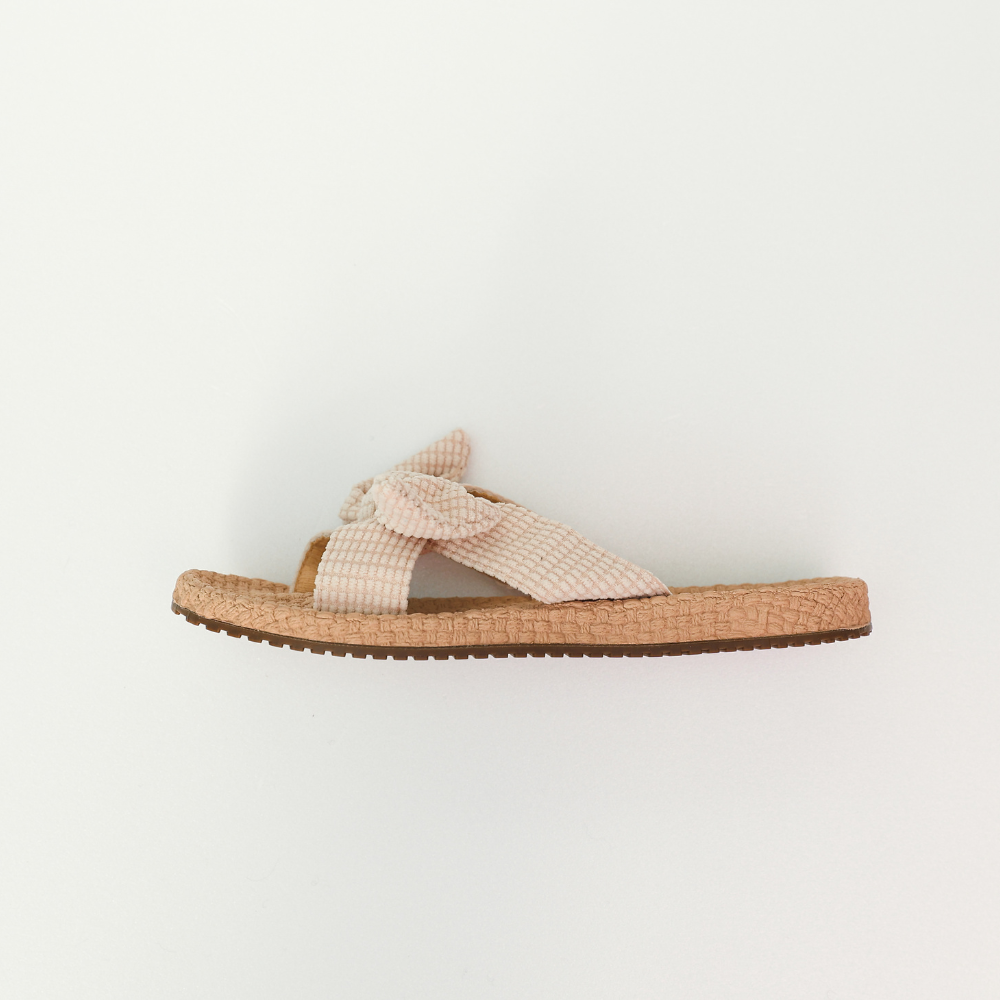 VPADA 브이파다 F69 CREAM 비치 바캉스 데일리 샌들