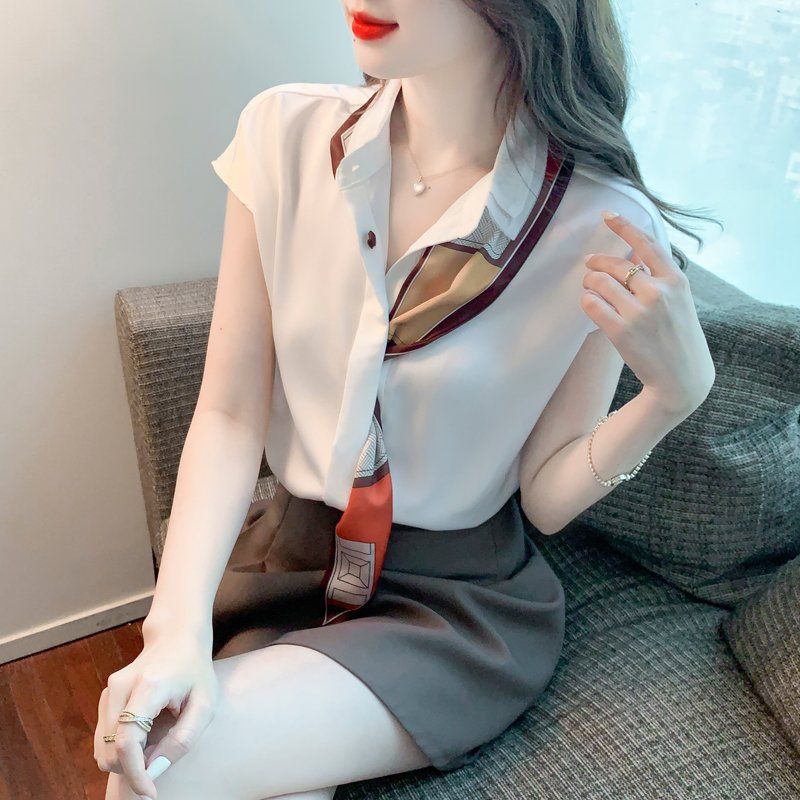여름 여성 스카프 포인트 캡소매 블라우스 카라넥 앞단추 오피스룩 상의 화이트 - 상품 이미지