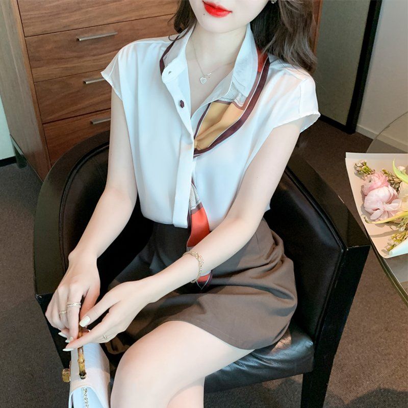 여름 여성 스카프 포인트 캡소매 블라우스 카라넥 앞단추 오피스룩 상의 화이트 - 상세 이미지 2