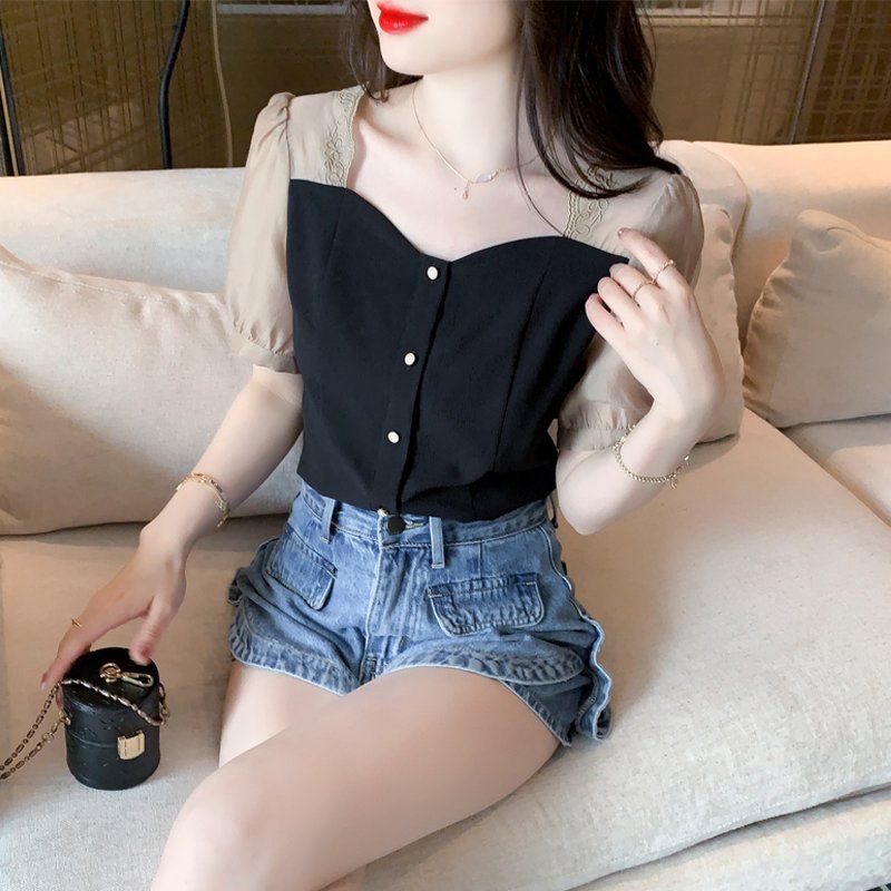 여름 여성 빅사이즈 루즈핏 하트 스퀘어넥 퍼프소매 블라우스 아이보리 배색 블랙 - 상세 이미지 2