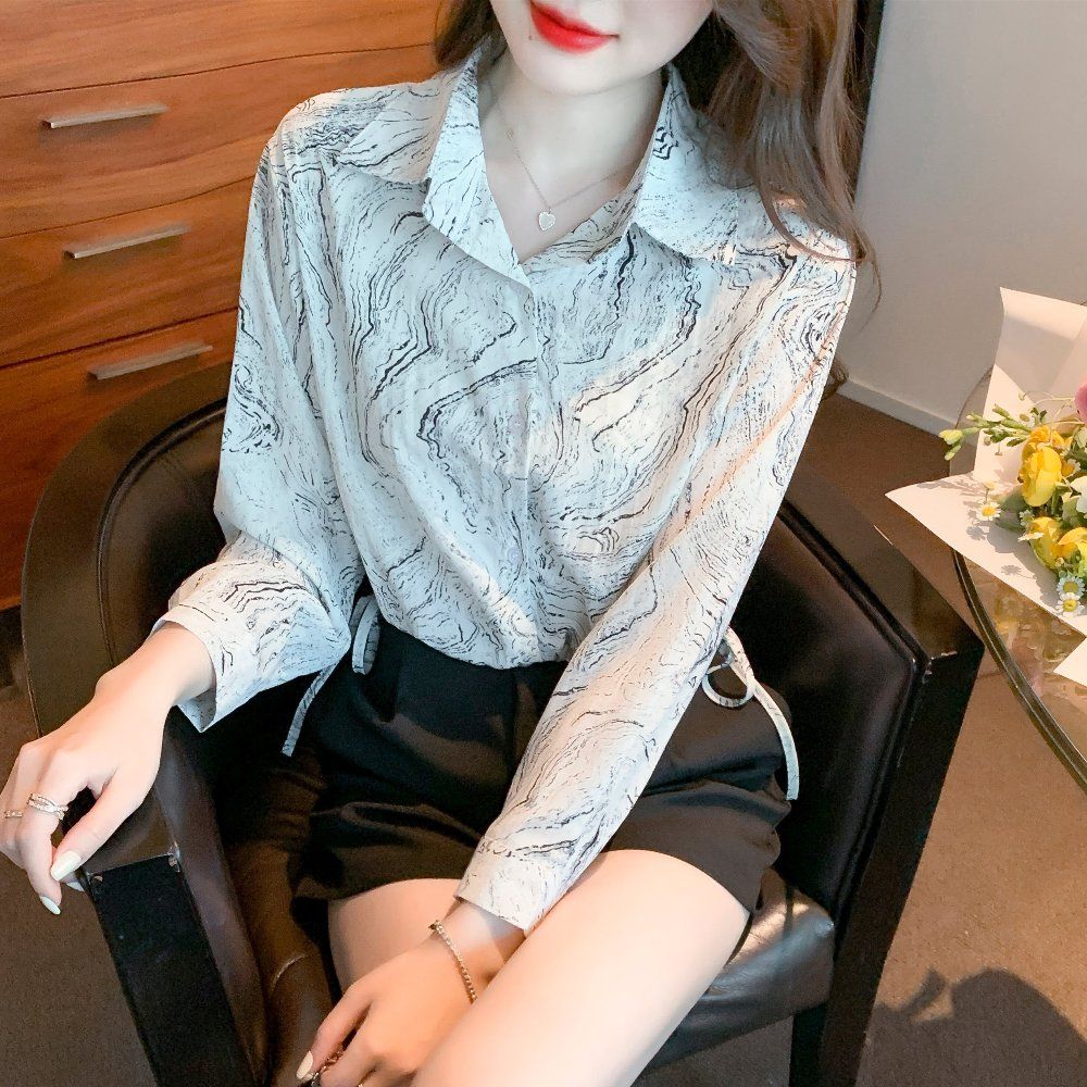 여름 여성 마블 프린트 긴팔 카라 셔츠 루즈핏 폴리 데일리룩 오피스룩 그레이믹스 - 상세 이미지 5