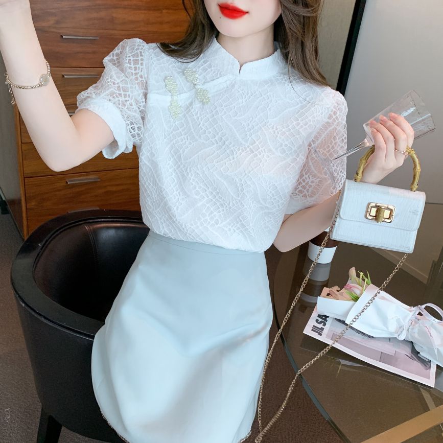 여름 여성 차이나카라 레이스 반팔 블라우스 진주 장식 오피스룩 상의 화이트 - 상세 이미지 3