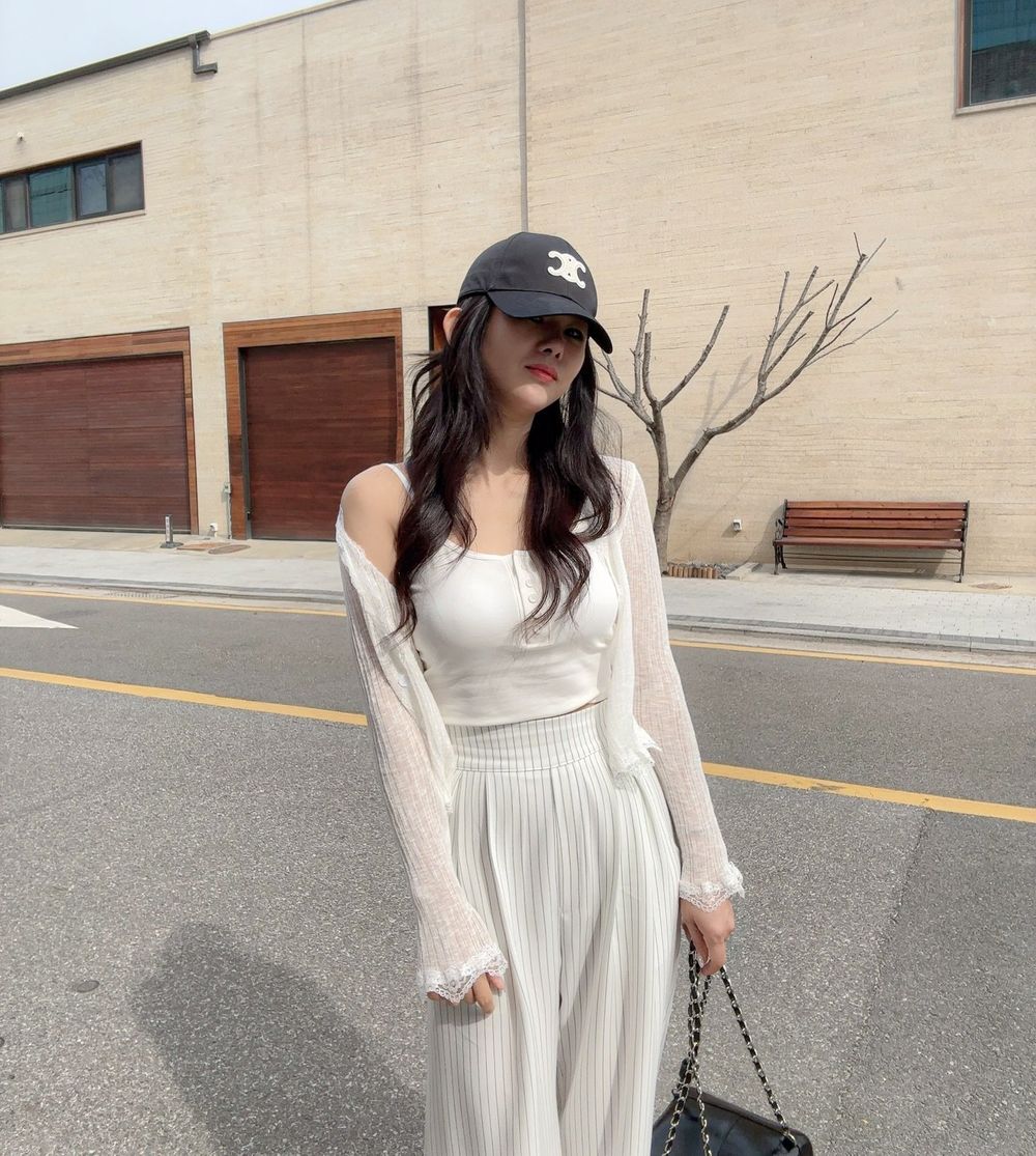 여리여리 레이스 버튼 시스루 가디건 브이넥 여름가디건 상세 이미지 39