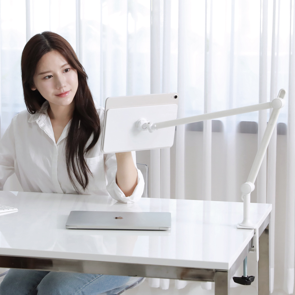 지니비 패드바이미 마그네틱 아이패드 거치대 책상 클램프형 화이트, 아이패드 프로 28.2cm(11인치) M4 5세대