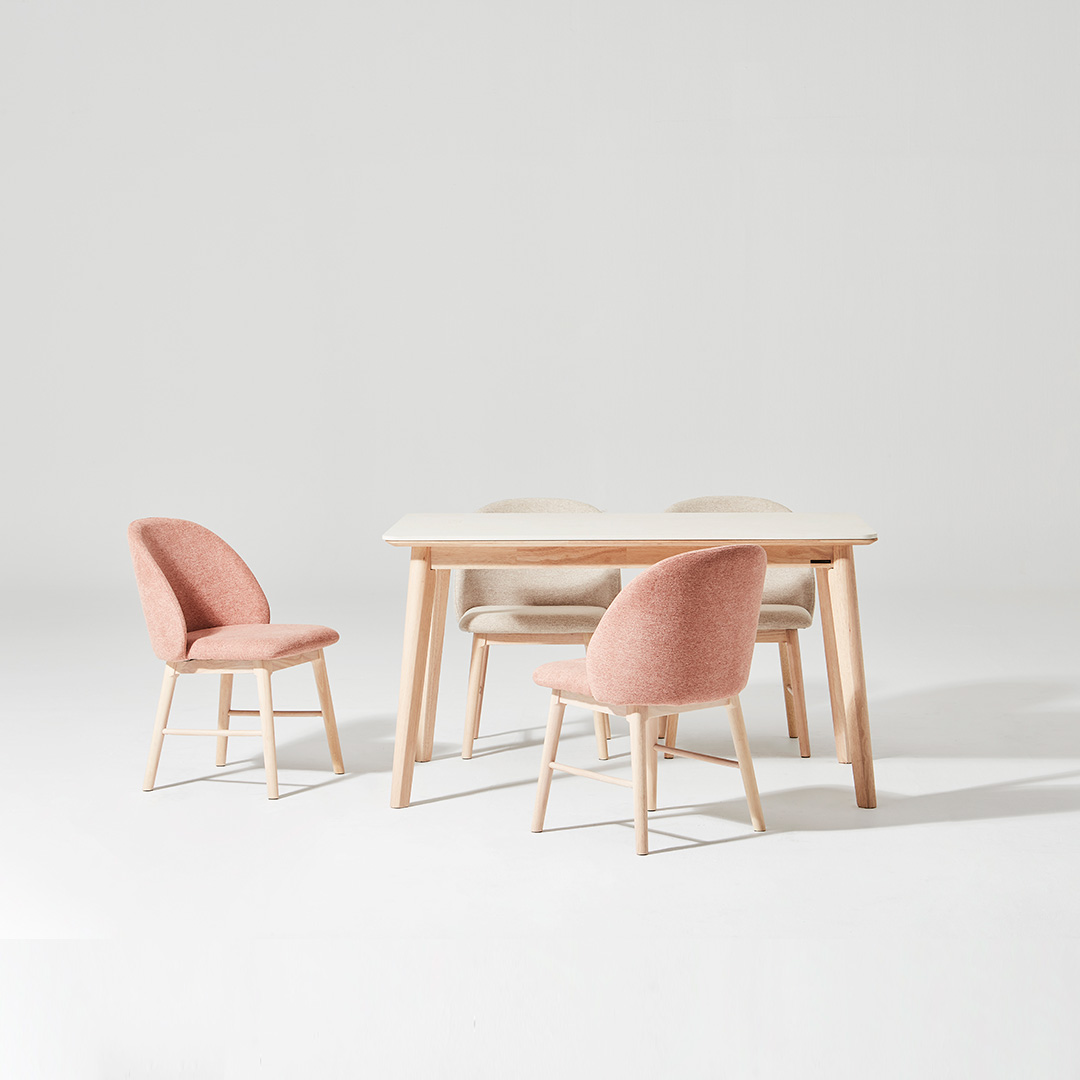 한샘 도노 내추럴 세라믹 4인 식탁세트(컴피 의자4 포함)