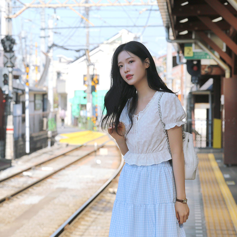 리빗 크롭 펀칭 레이스 반팔 블라우스 bs8174 - 상세 이미지 2