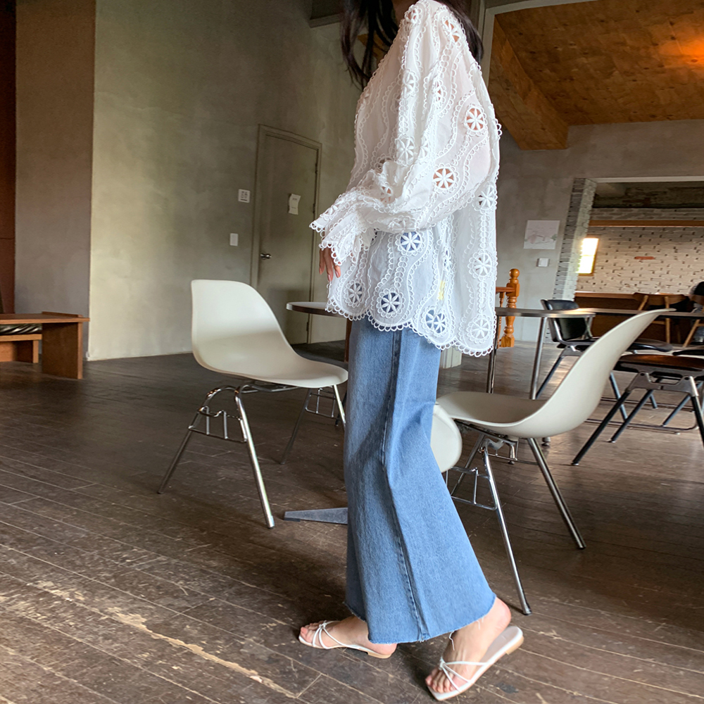 토레차 투버튼 컷팅 부츠컷 데님 팬츠 - 상세 이미지 3