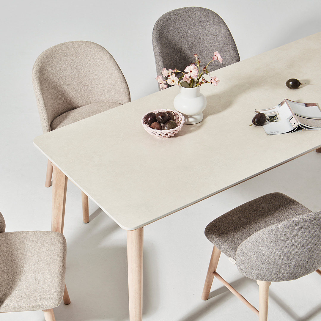 한샘 도노 내추럴 세라믹 4인 식탁세트(컴피 의자4 포함)