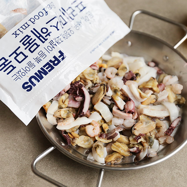 [1+1] 간편 만능요리 냉동 손질 해물모듬 해물모둠 해물믹스