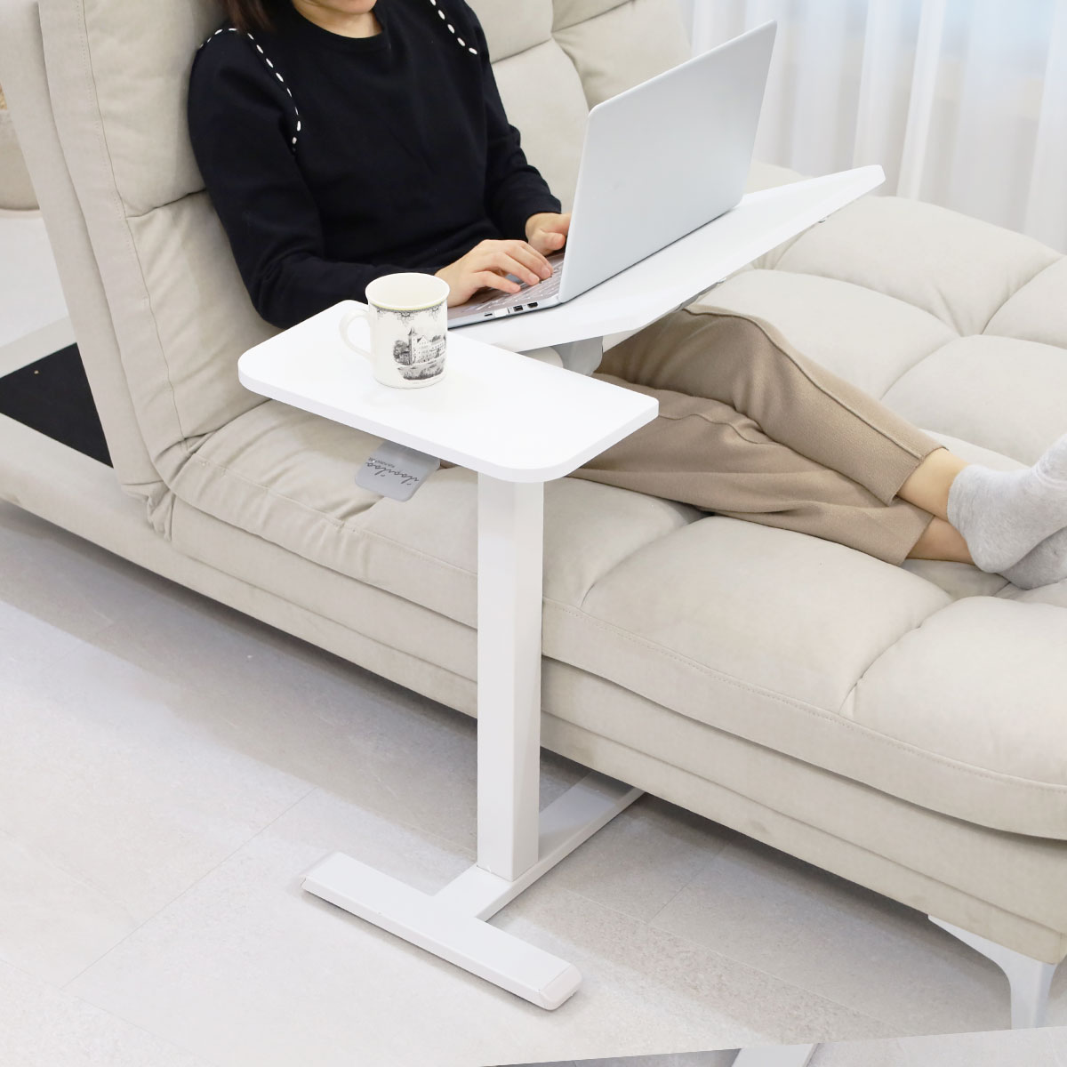 일루일루 오텐션 H02 유압식 높이조절 쇼파 테이블 이동식 노트북 스탠드