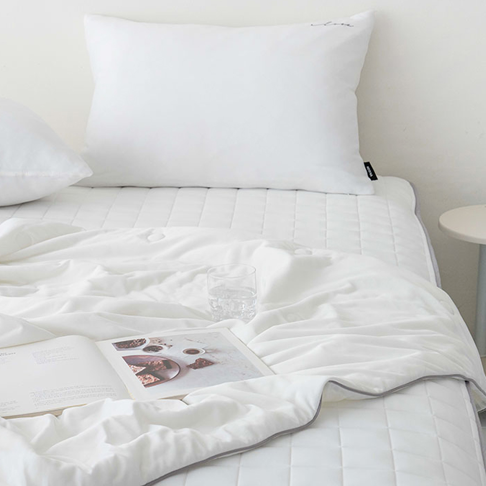 25년형 시원한 오싹 접촉 냉감패드 먼지없는 아이스 쿨링 미끄럼방지 고정밴드 여름패드 SS