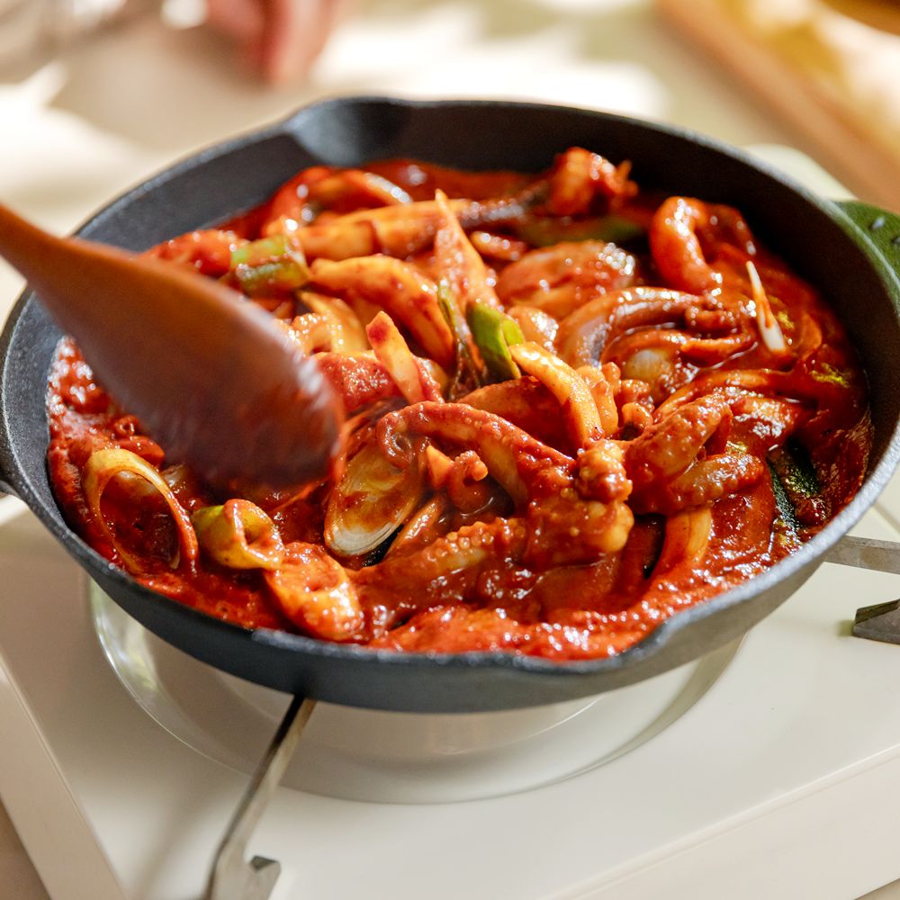 형닭마켓 매운 쭈꾸미볶음 매콤한 감칠맛 팔당 쭈꾸미 450g - 상세 이미지 3