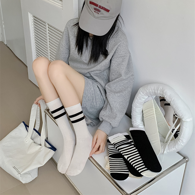 모노 여성 스트라이프 무압박 골지 무지 심플 중목 양말 이미지 4
