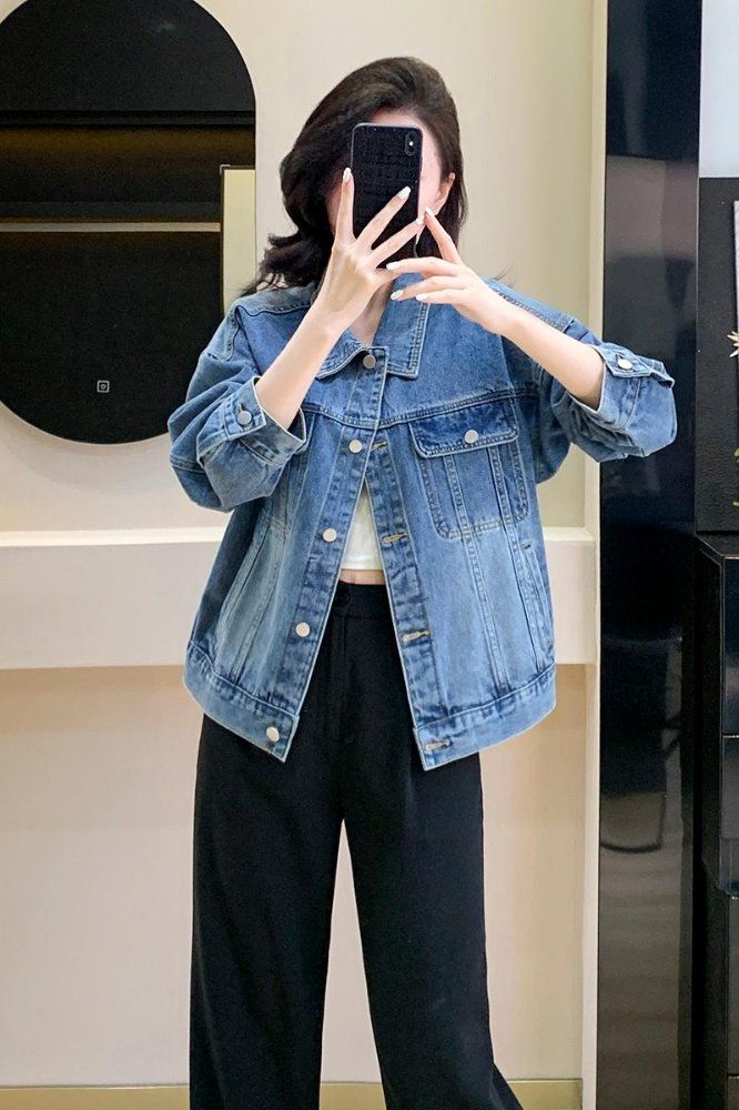 여성 봄 가을 루즈핏 드롭숄더 카라 데님 자켓 버튼 포켓 간절기 아우터 블루 - 상세 이미지 5