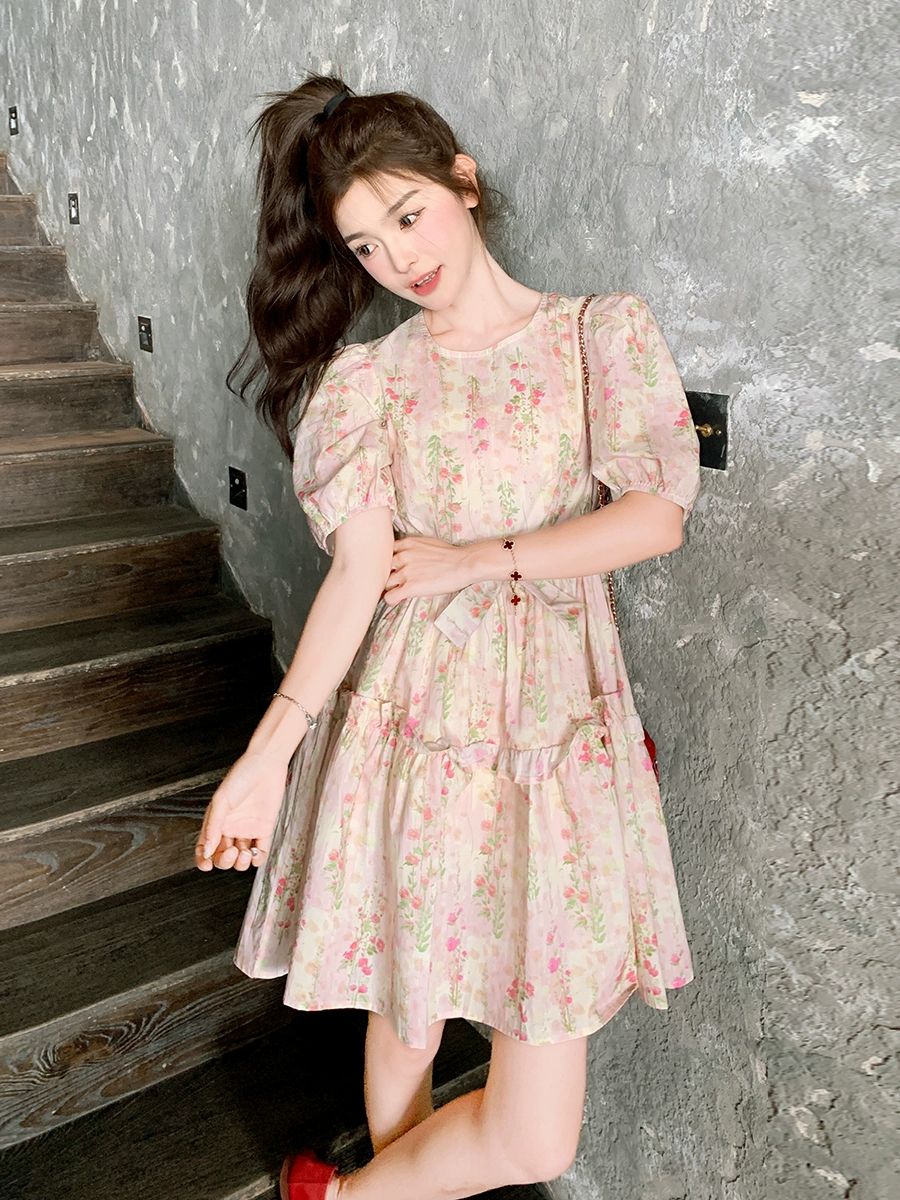 핑크 플로럴 A라인 원피스 여름 꽃무늬 잔꽃 화사한 플레어 반팔 - 상세 이미지 2