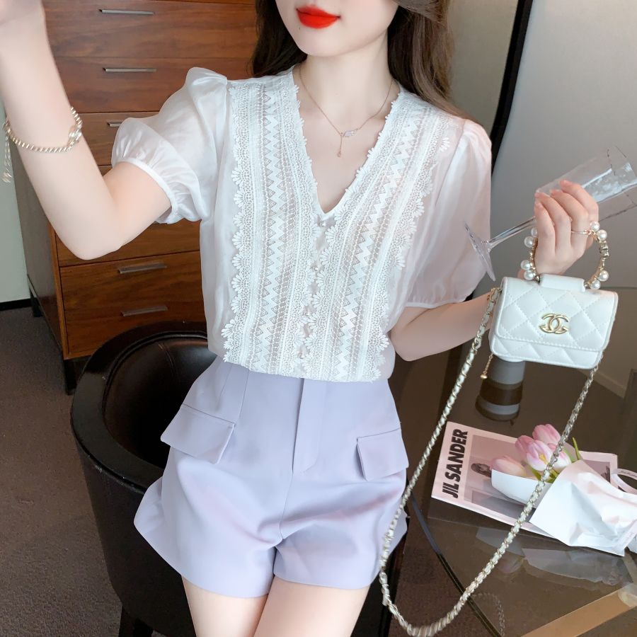 봄 여름 여성 스트레이트핏 V넥 레이스 퍼프소매 블라우스 빅사이즈 데일리 오피스룩 화이트 - 상세 이미지 3