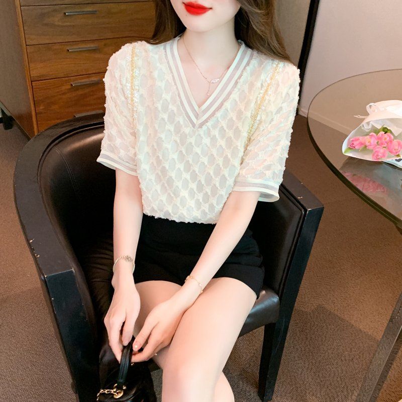 봄 여름 여성 스트레이트핏 V넥 배색 시스루 반팔 블라우스 빅사이즈 오피스룩 아이보리 - 상품 이미지