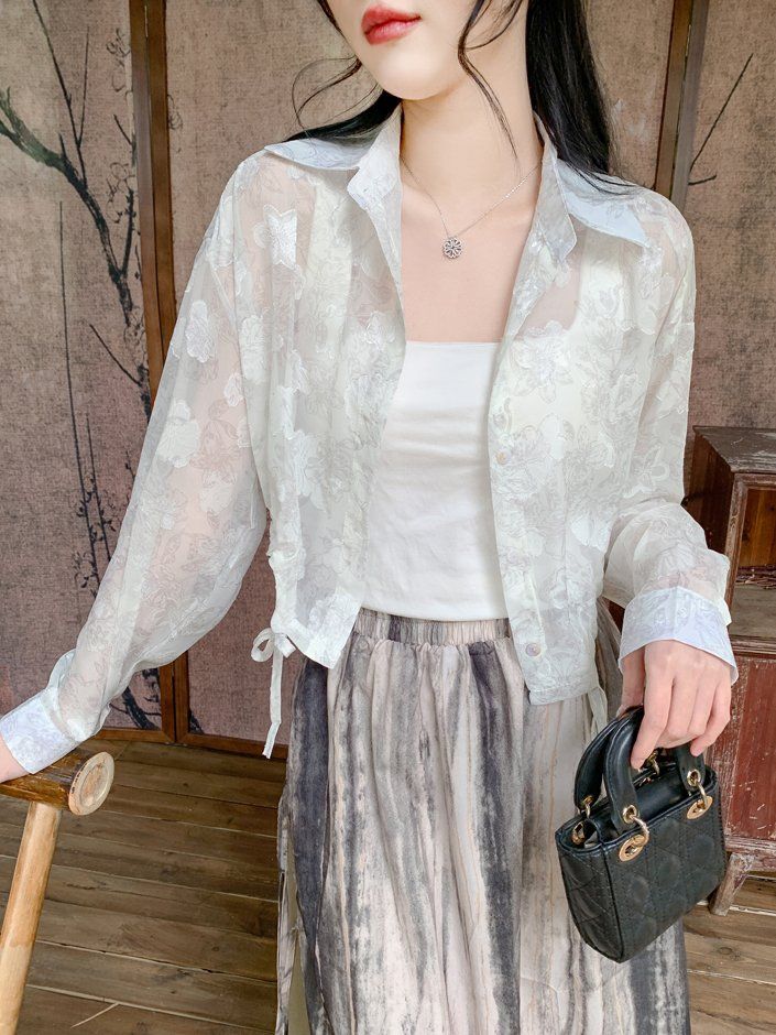 봄 여름 여성 빅사이즈 시스루 플라워 크롭 긴팔 셔츠 데일리룩 아이보리 플라워 - 상세 이미지 3