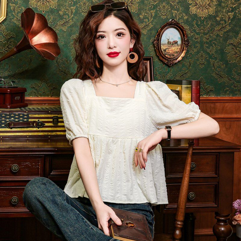 여름 여성 퍼프소매 스퀘어넥 셔링 페플럼 블라우스 여성스러운 아이보리 - 상세 이미지 5