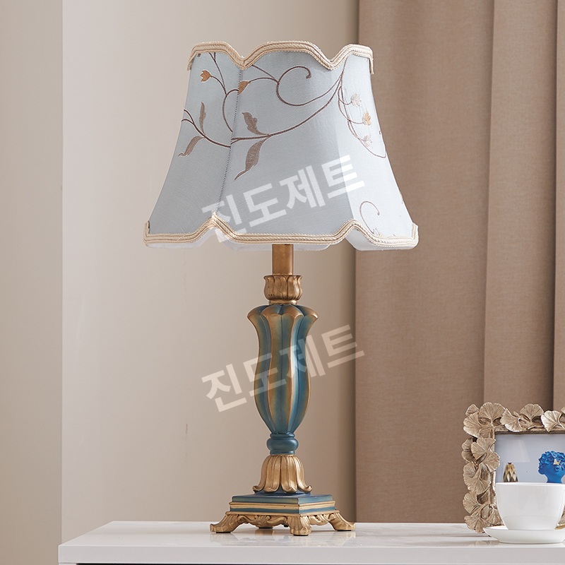 엔틱 단스탠드 무드등 침실 독서 탁상 램프 수면등 화이트 자수+미색 전원 스위치 버튼 - 상세 이미지 3