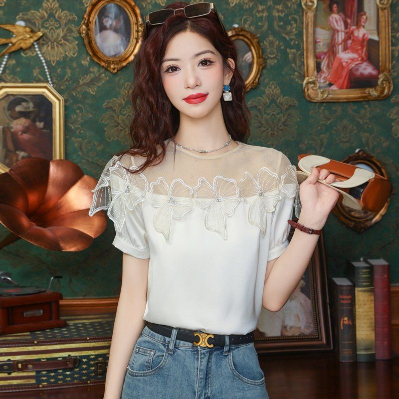 여름 여성 라운드넥 망사 시스루 리본 블라우스 탑 반팔 여성스러운 화이트 - 상품 이미지
