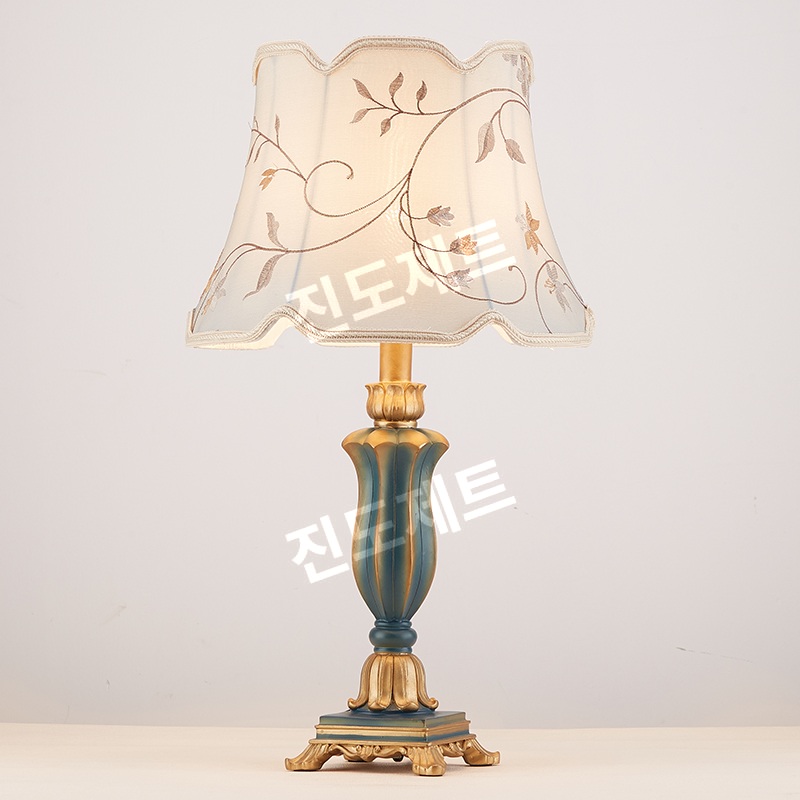 엔틱 단스탠드 무드등 침실 독서 탁상 램프 수면등 화이트 자수+미색 전원 스위치 버튼 - 상세 이미지 5