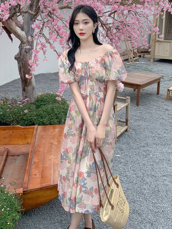 여름 여성 오프숄더 퍼프소매 플라워 패턴 롱 원피스 A라인 밴딩 데일리룩 아이보리 플라워 - 상세 이미지 4