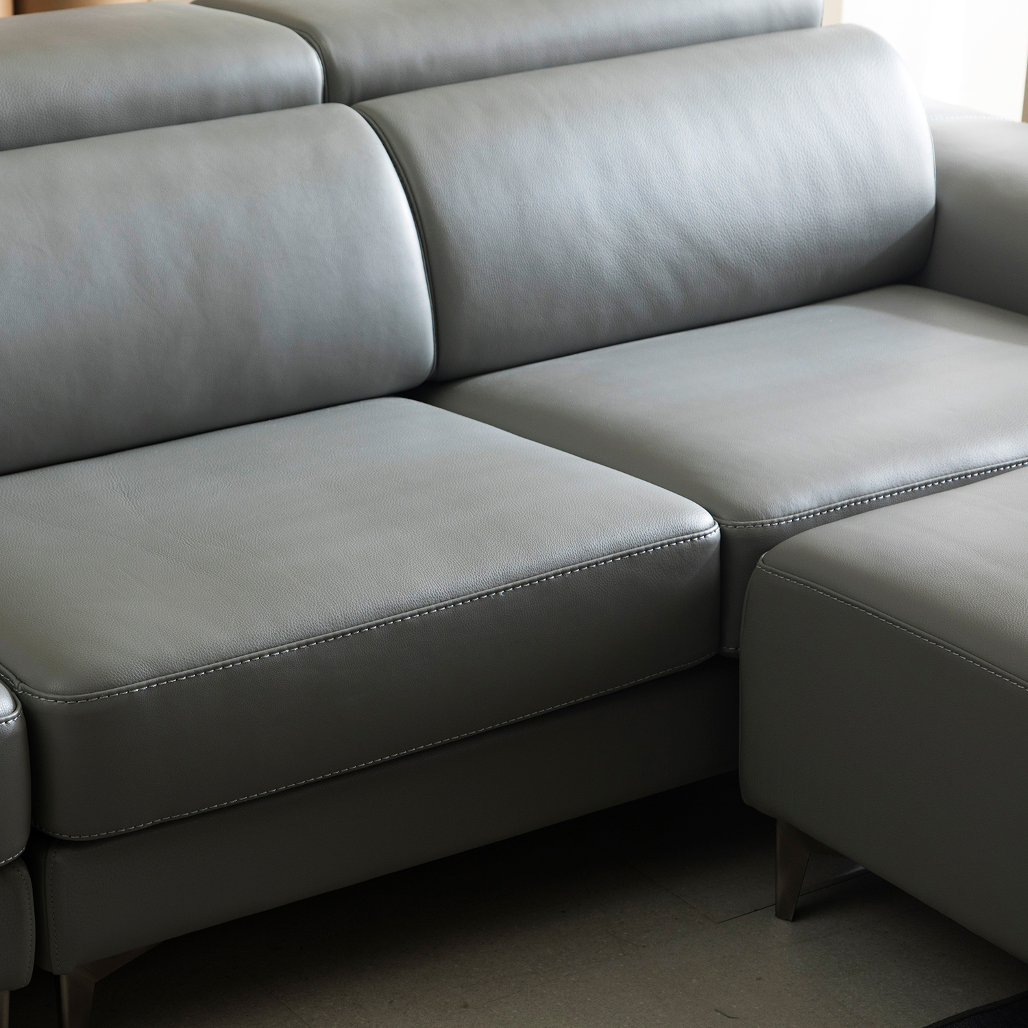 헤르짐머 발트 4인 모듈 이태리 천연면피 가죽 소파