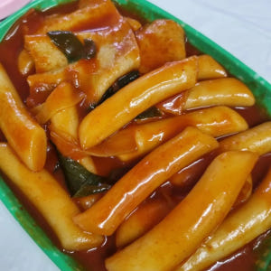 메고지고 1965 떡볶이 어묵 밀떡 밀키트 3인분 600g 맛있게 먹은 솔직 후기 - 상품 이미지 1