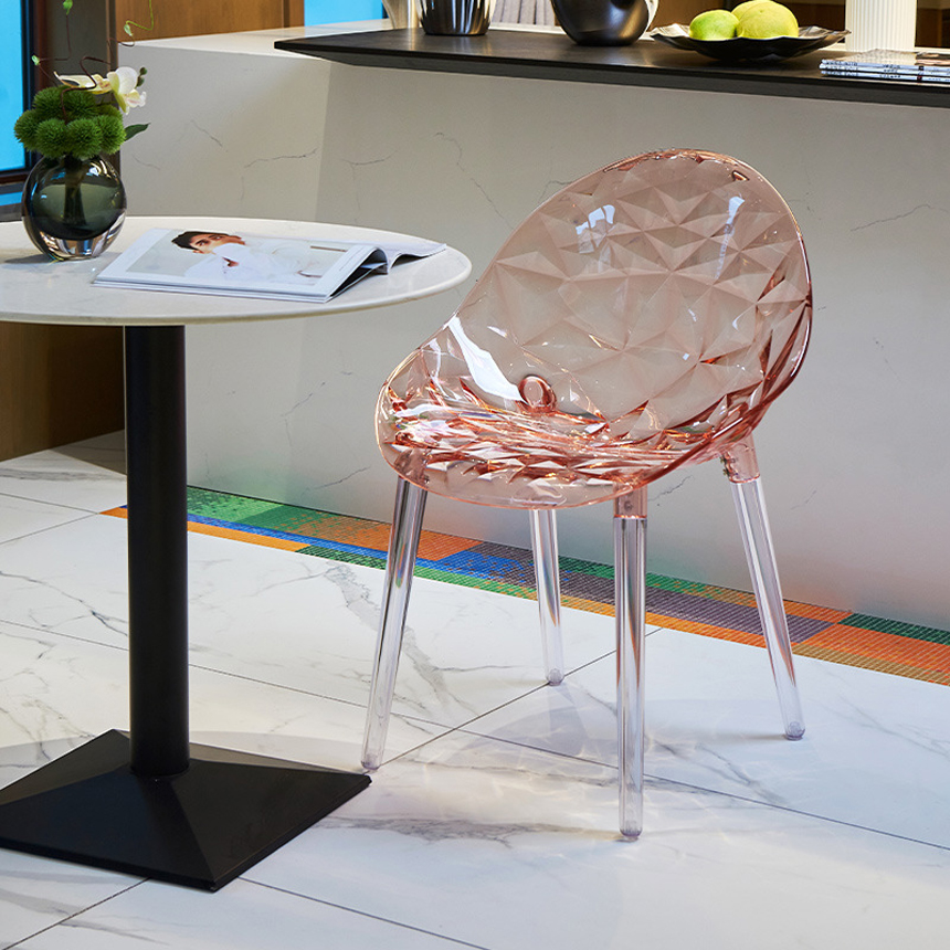 크리스탈 프리즘 카페 투명 업소용 체어 Crystal Prism Chair