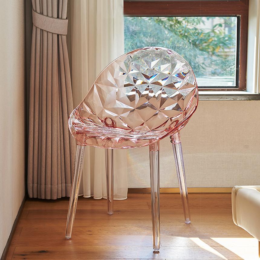 크리스탈 프리즘 카페 투명 업소용 체어 Crystal Prism Chair