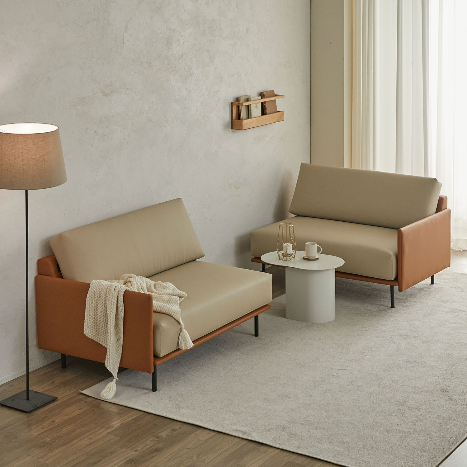 헤르짐머 폰드 모던 거실 인테리어 가죽소파 스툴미포함, 카멜브라운, 4인용