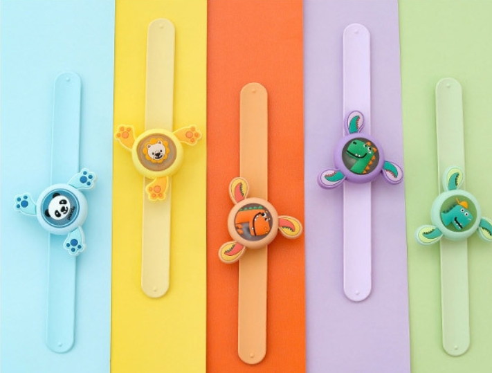 어린이집답례품 스피너밴드팔찌 led향기팔찌 유아 아기 선물 유치원 생일 숲체험 구디백