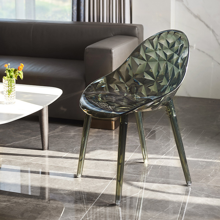 크리스탈 프리즘 카페 투명 업소용 체어 Crystal Prism Chair